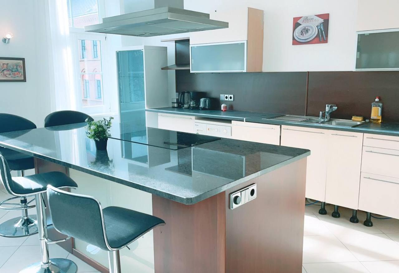וינה Deluxe Rooms In Keplerplatz מראה חיצוני תמונה